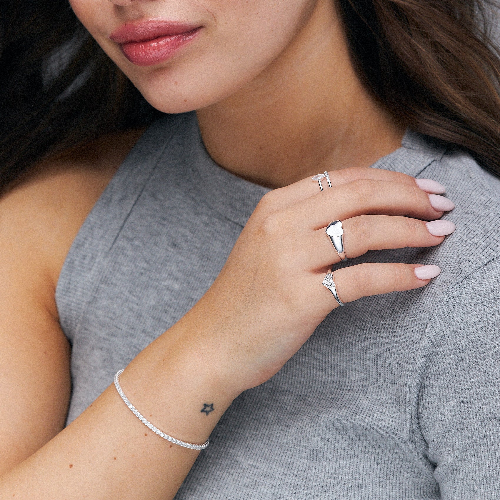 Mini Silver Venus Ring