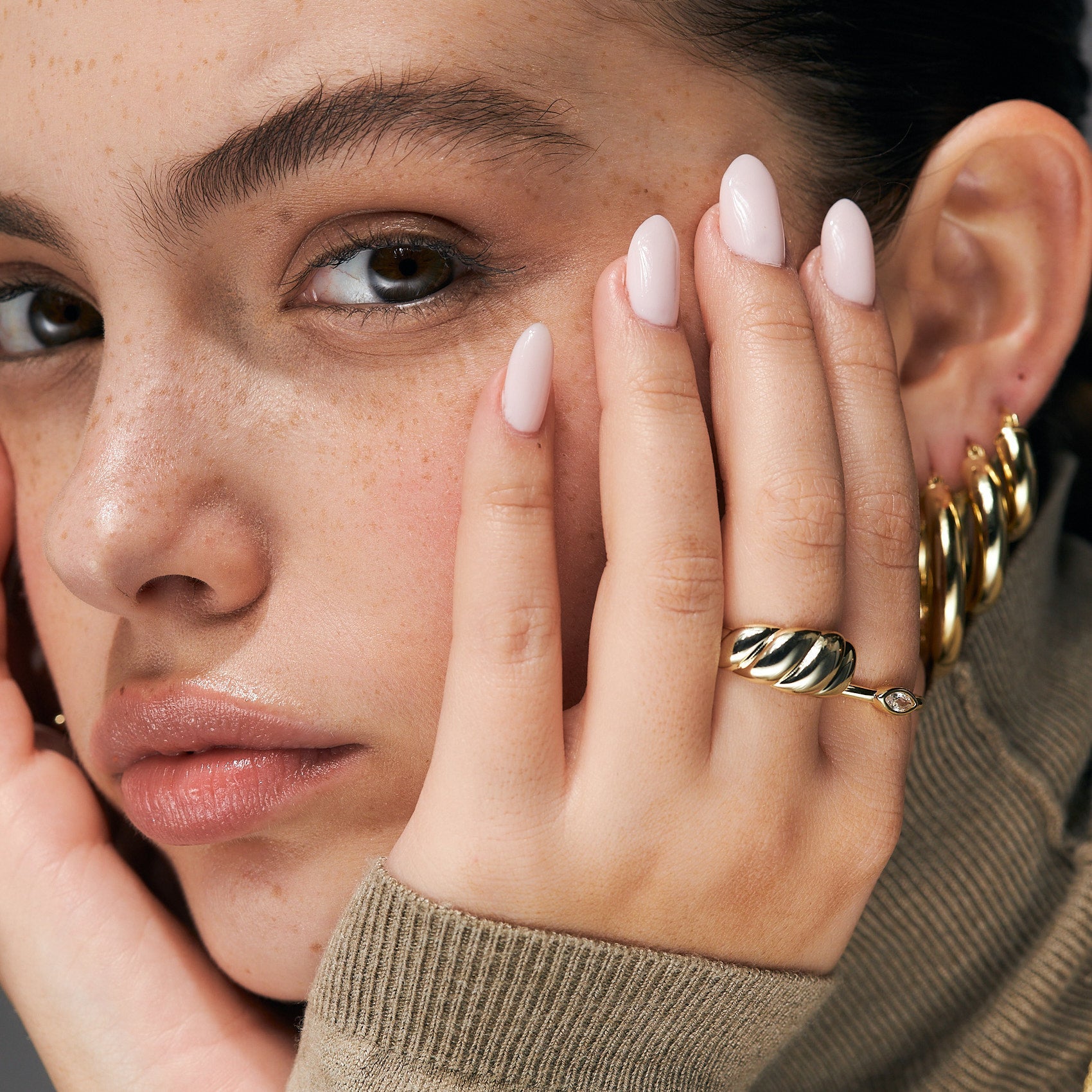 Fluor Gold Ring