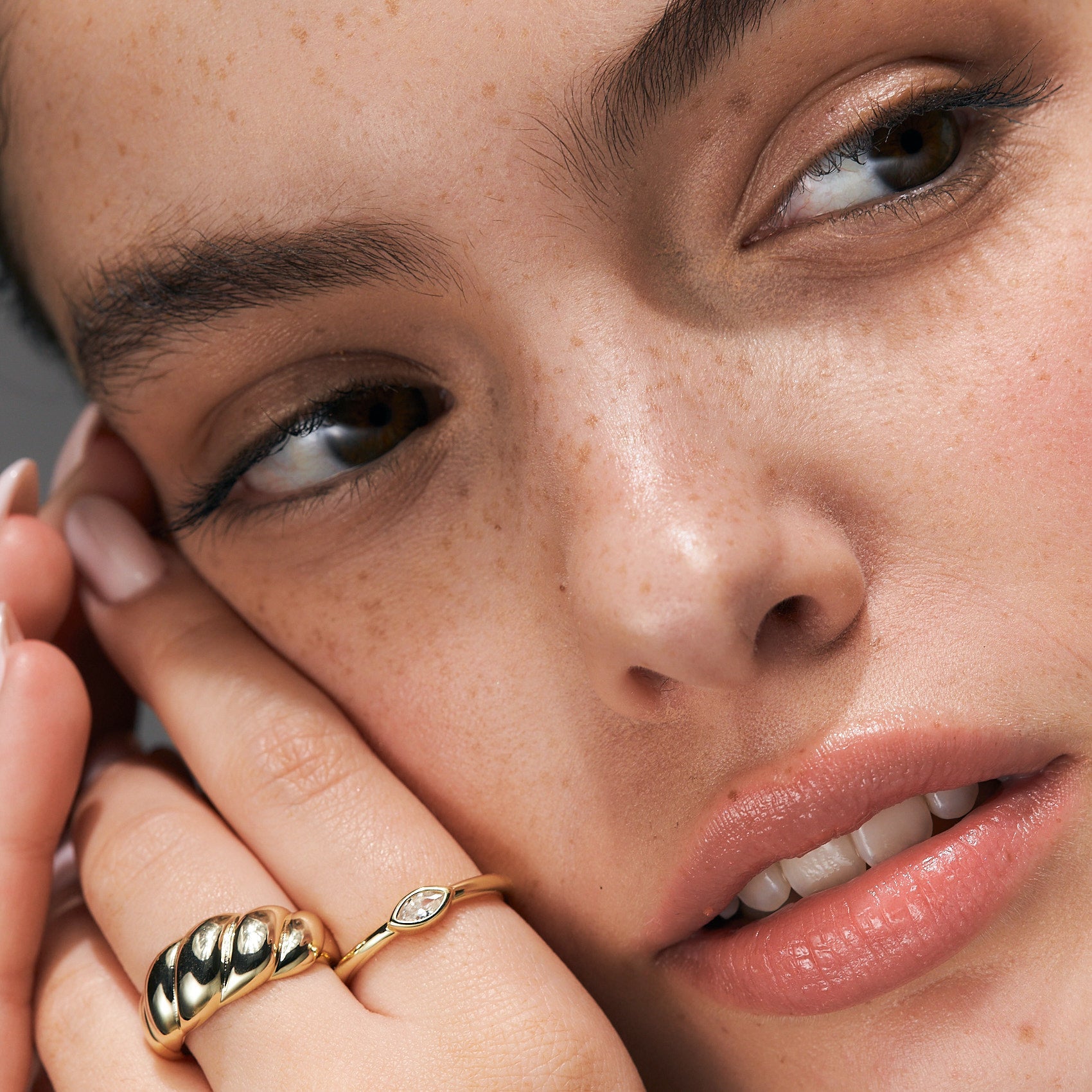 Fluor Gold Ring