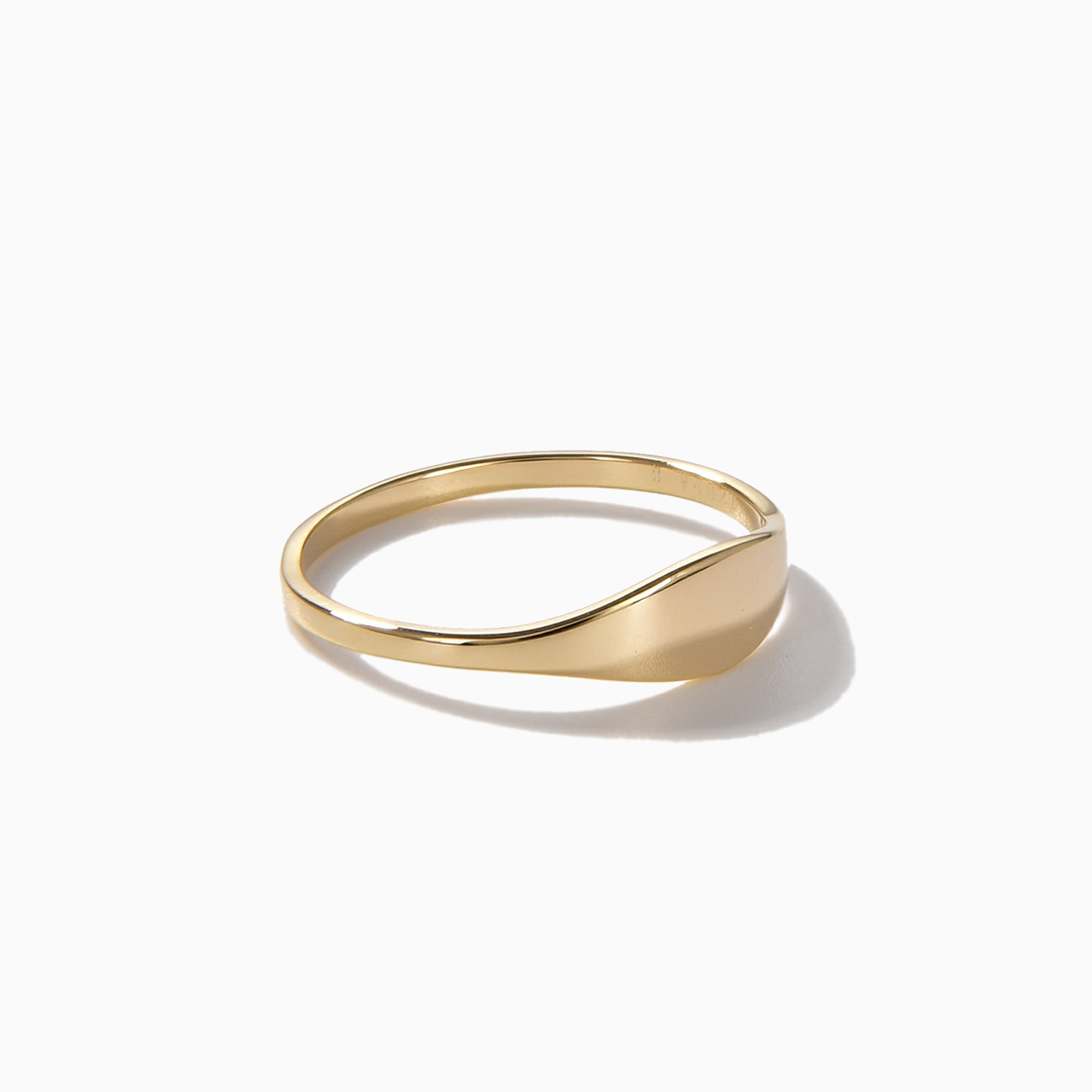 A Gold - Chain Ring