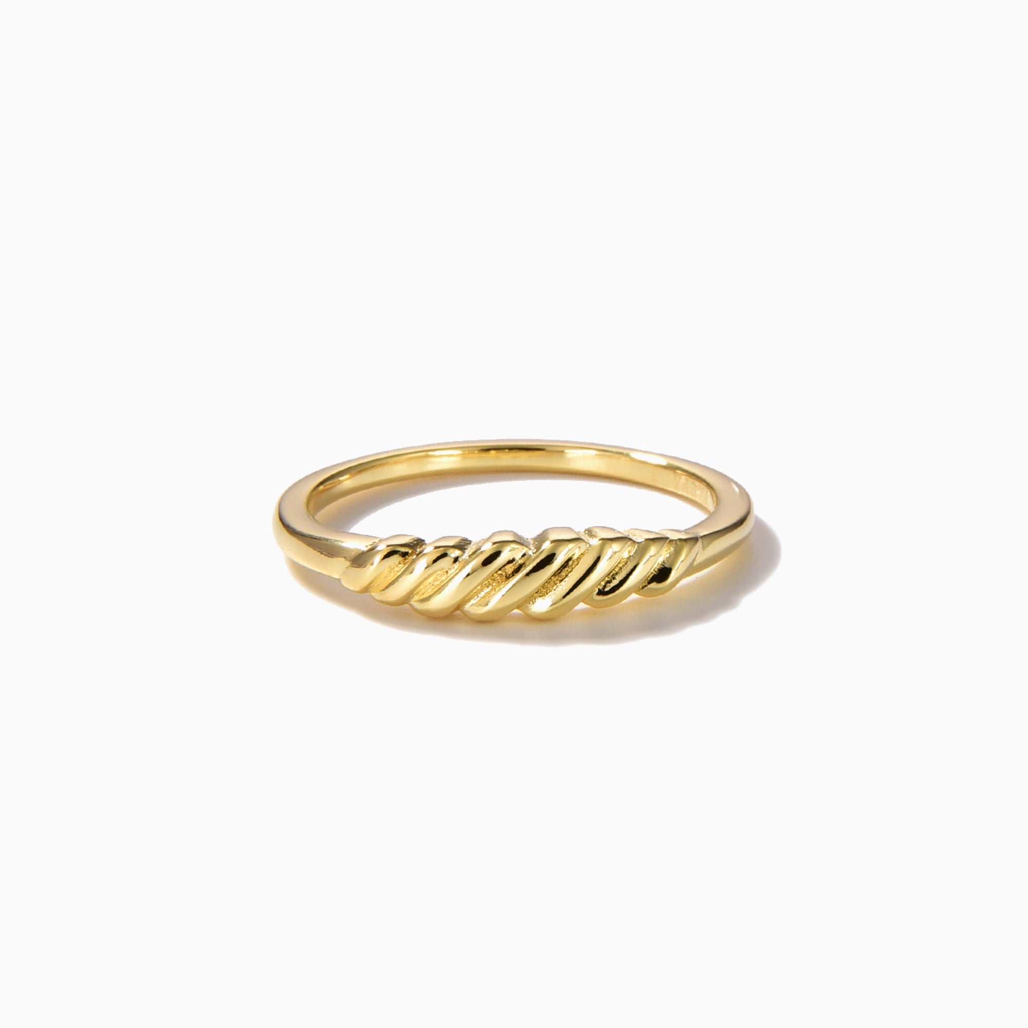 Twist Gold Ring