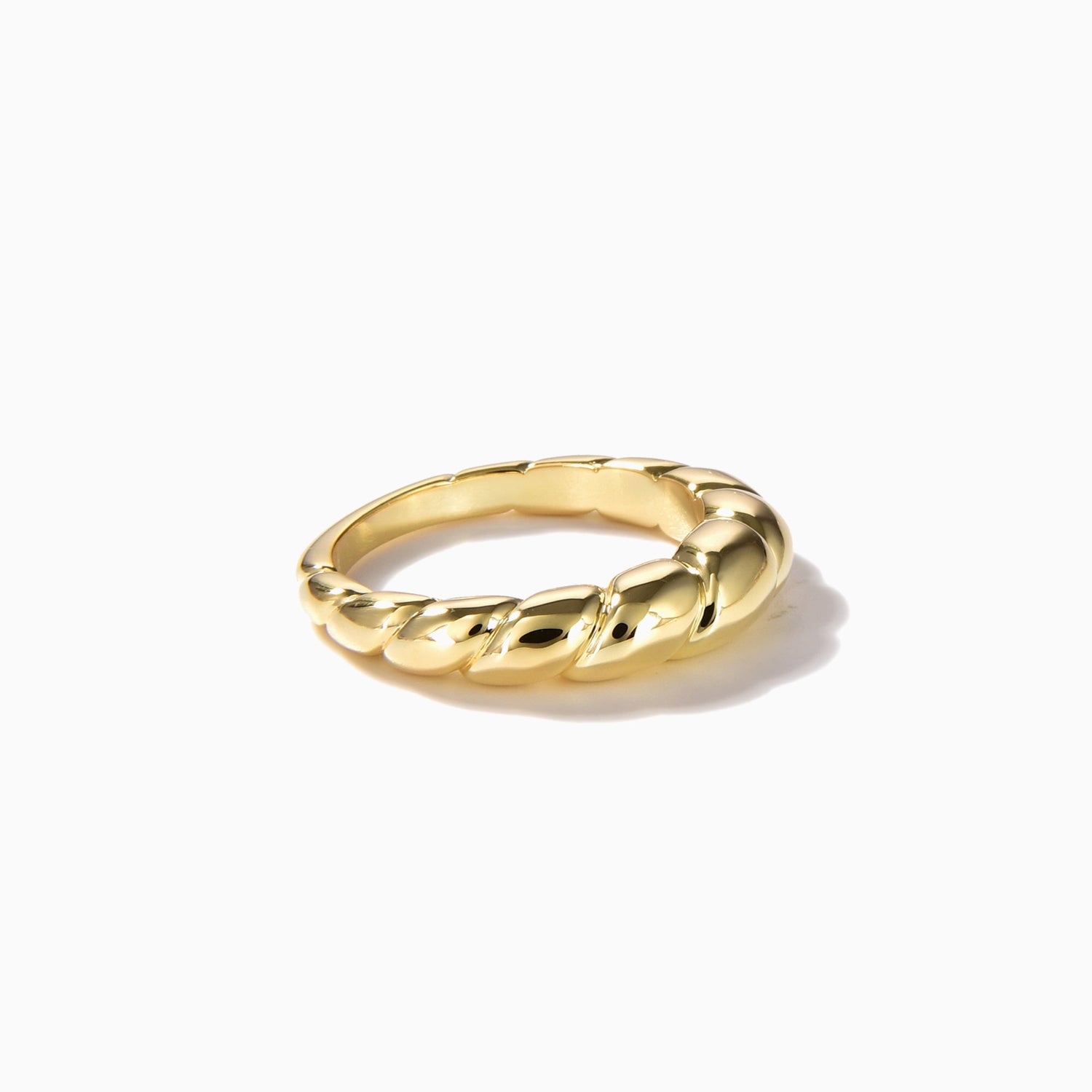 Amy Gold Ring
