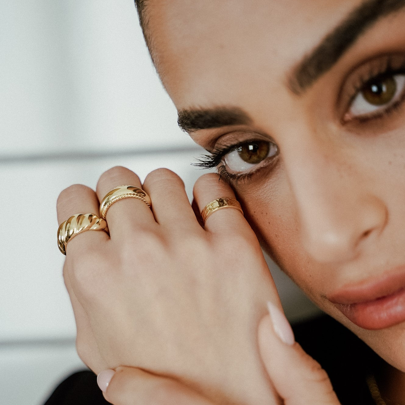 Fluor Gold Ring