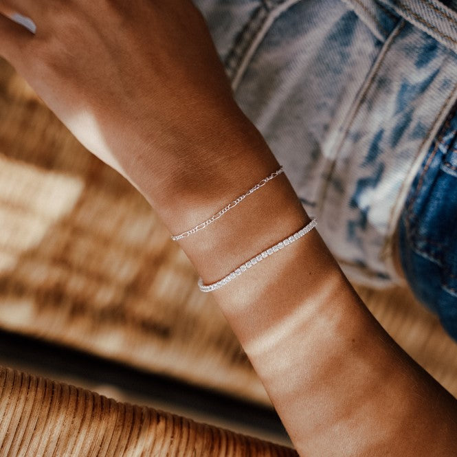 Thin Silver End Bracelet