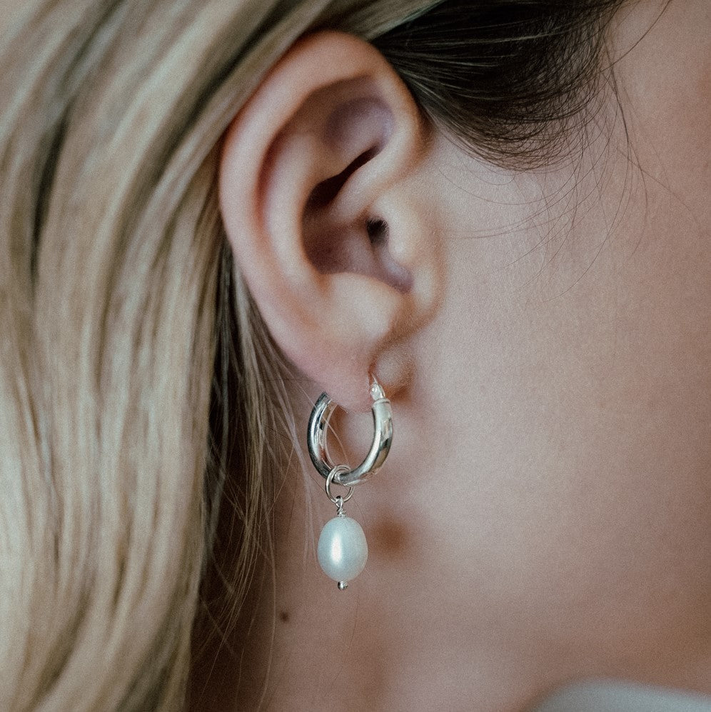 Aris Silver Earrings Size S