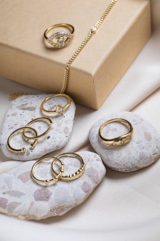 Twist Gold Ring