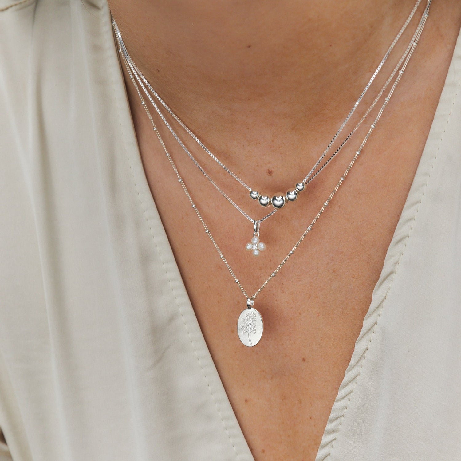 Pearl Flower Necklace