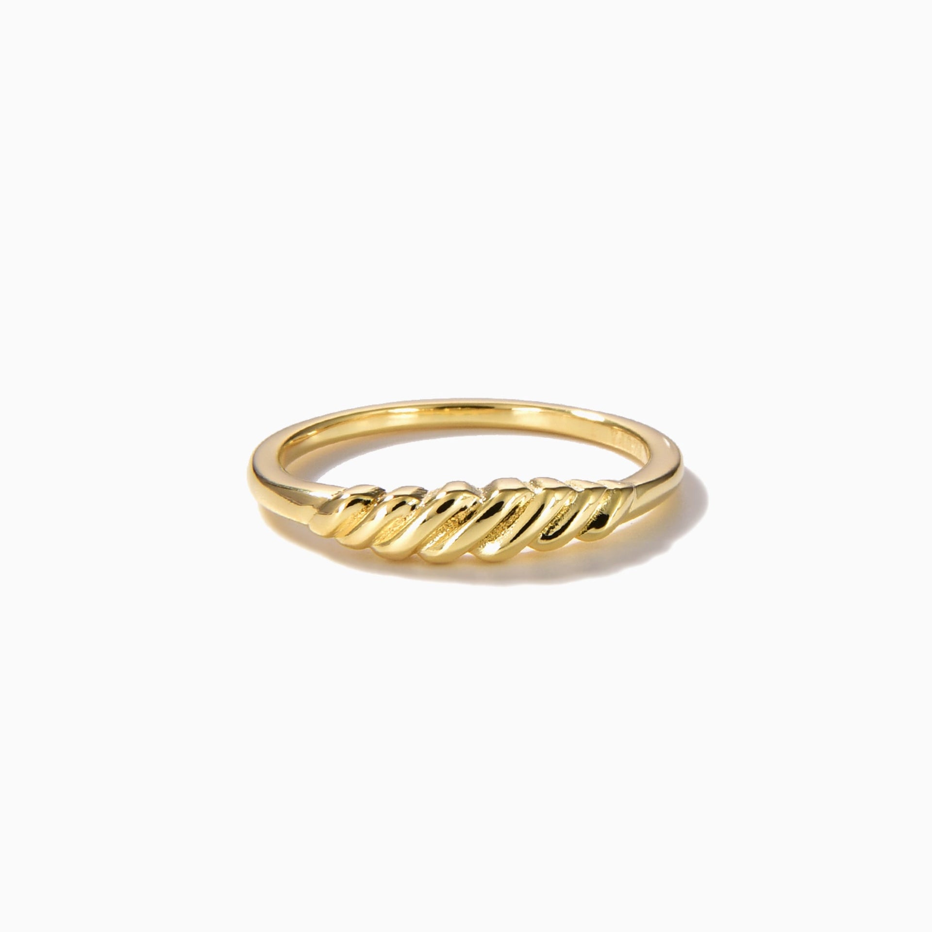 Twist Gold Ring