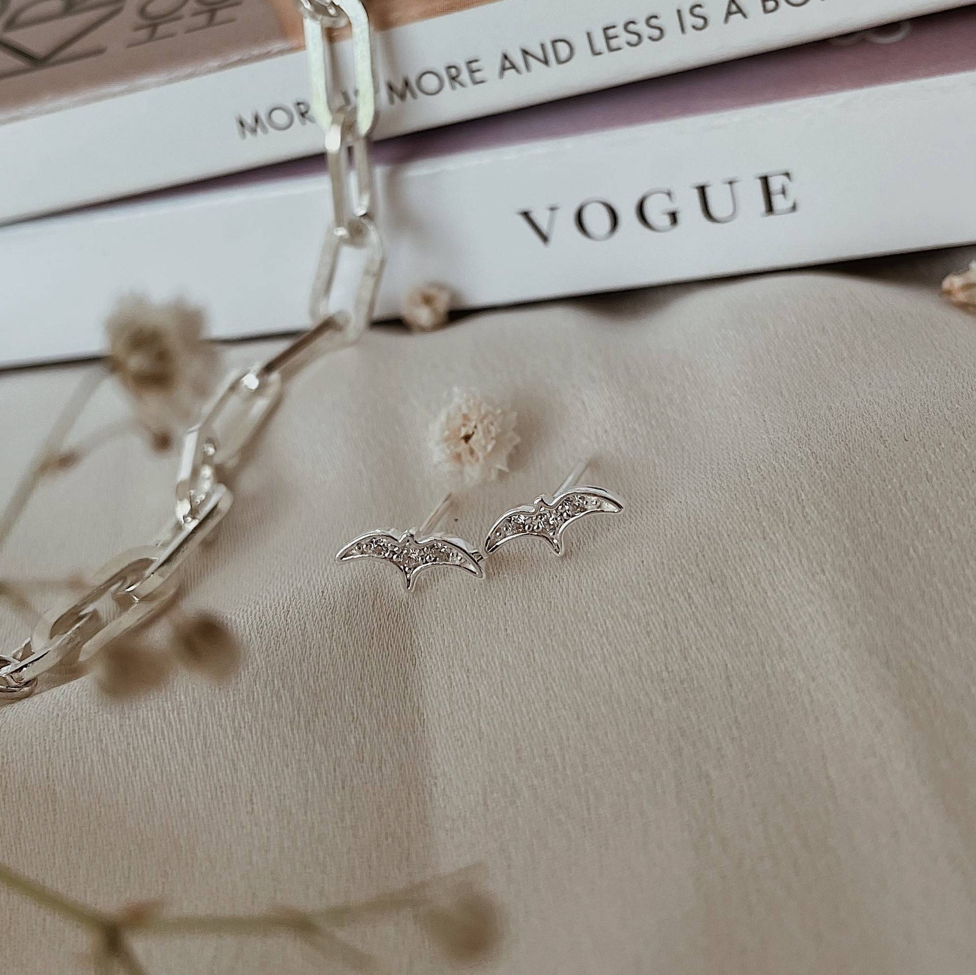 Seagull Silver Attached Earrings With Transparent Inlay