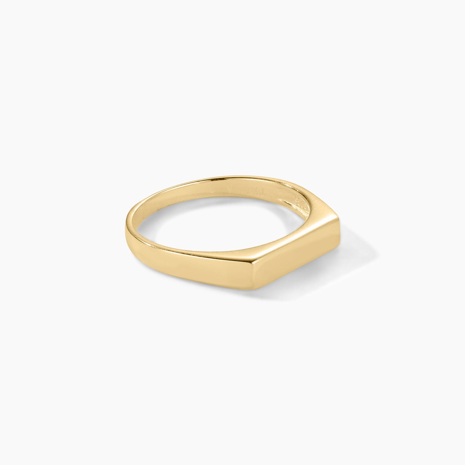Lin Gold Ring